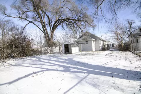 Exterior - 201 N Cottage Ave, Kankakee, IL 60901 photo 1 of 1