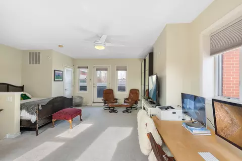 Bedroom - 326 E 18th St, Chicago, IL 60616 photo 4 of 5