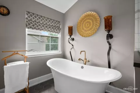 Bath - 26414 Rustling Birch Way, Plainfield, IL 60585 photo 2 of 7