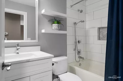 Bath - 26414 Rustling Birch Way, Plainfield, IL 60585 photo 6 of 7