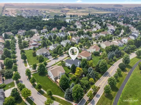 View/Area - 26414 Rustling Birch Way, Plainfield, IL 60585 photo 2 of 5