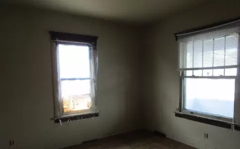Bedroom - 408 43rd St, Moline, IL 61265 photo 1 of 3
