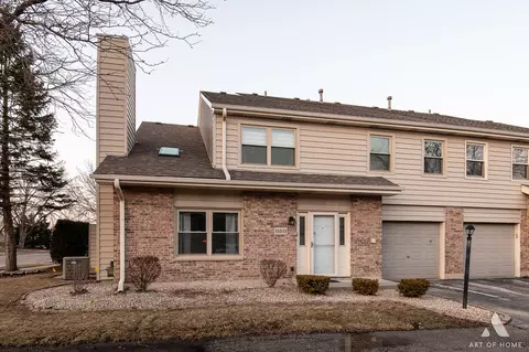 15513 Westminster Dr, Orland Park, IL 60462