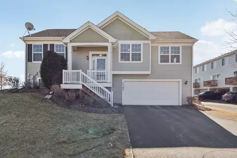 1147 Piccolo Ln, Volo, IL 60073