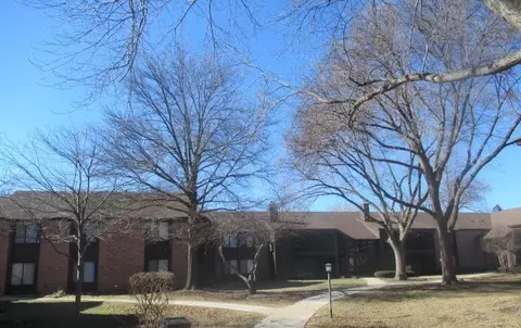 Undisclosed, Crystal Lake, IL 60014
