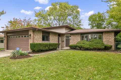 1116 Amherst Ln, University Park, IL 60484