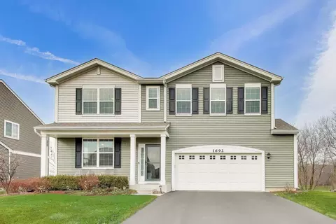 1692 Serenity Dr, Antioch, IL 60002