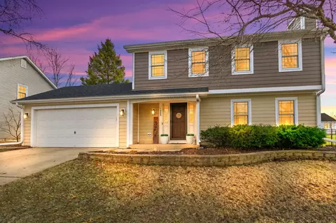 1809 Cambridge Dr, Saint Charles, IL 60174