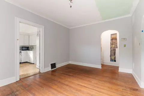 Living - 117 E Washington Ave, Lake Bluff, IL 60044 photo 6 of 6