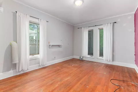 Bedroom - 117 E Washington Ave, Lake Bluff, IL 60044 photo 1 of 3