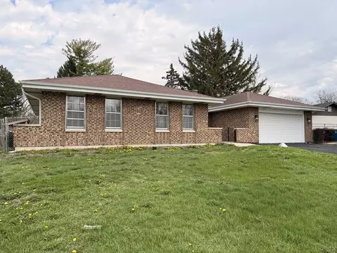 823 Bradoc St, Chicago Heights, IL 60411