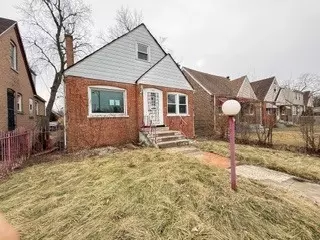 433 W 100th St, Chicago, IL 60628