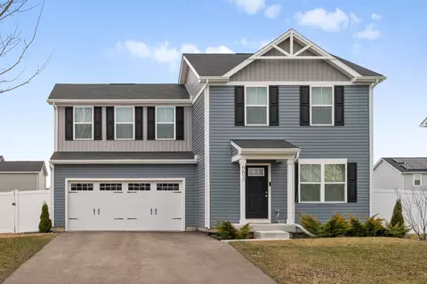 683 Wild Prairie Pt, Hampshire, IL 60140