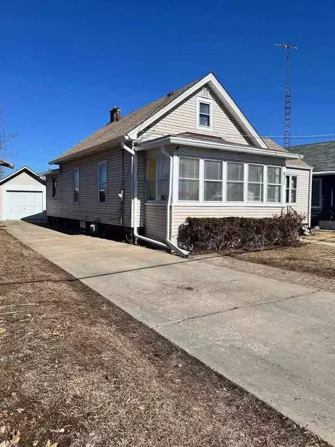 911 Jericho Rd, Aurora, IL 60506 photo 1