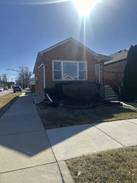 3701 W 55th Pl, Chicago, IL 60629
