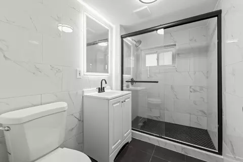 Bath - 4635 S Keating Ave, Chicago, IL 60632 photo 2 of 2