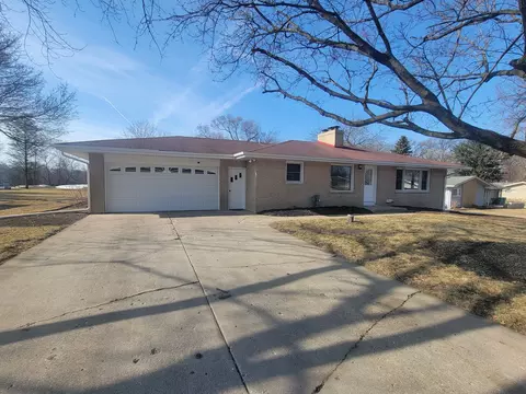 11 N958 Almora Ter, Elgin, IL 60124