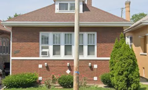 8632 S Loomis Blvd, Chicago, IL 60620