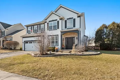 4465 Barharbor Dr, Lake In The Hills, IL 60156