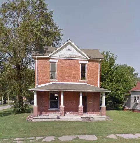 429 S Morgan St, Olney, IL 62450