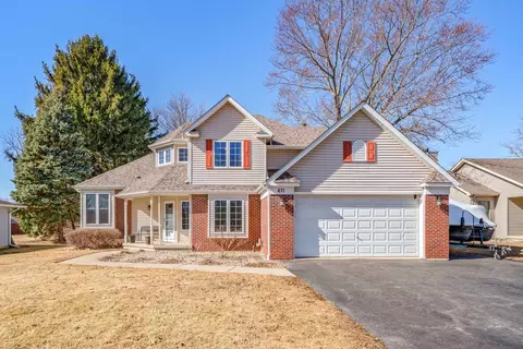 671 Lasalle Dr, Lake Holiday, IL 60552