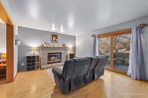 Living - 1802 Channel Beach Ave, Johnsburg, IL 60051 photo 3 of 3