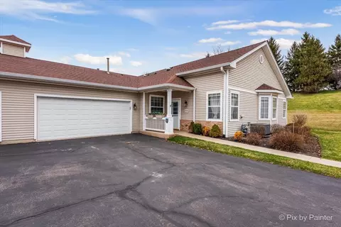 12178 White Tail Ln, Huntley, IL 60142