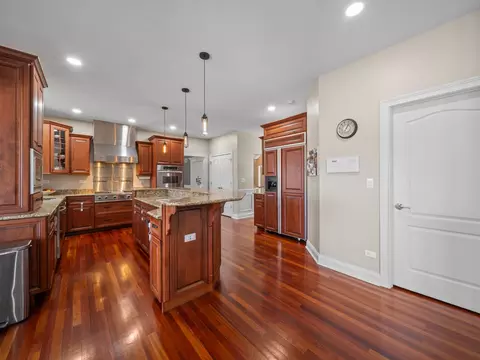 13203 Skyline Dr, Plainfield, IL 60585 photo 5