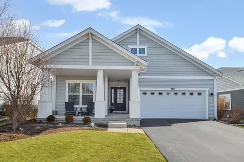 713 Elizabeth St, Elburn, IL 60119