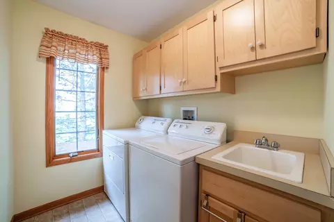 471 Linden Cir, Beecher, IL 60401 photo 9