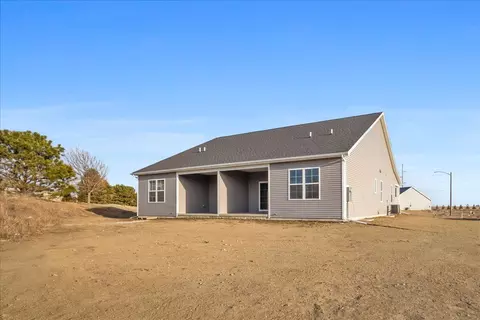 6 Stone Mill Ct, Bloomington, IL 61705 photo 38