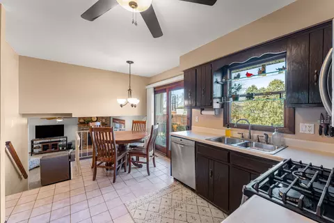Kitchen - Undisclosed, Mokena, IL 60448 photo 1 of 2