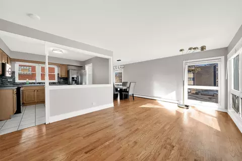 Living - 484 Shenstone Rd, Riverside, IL 60546 photo 3 of 3