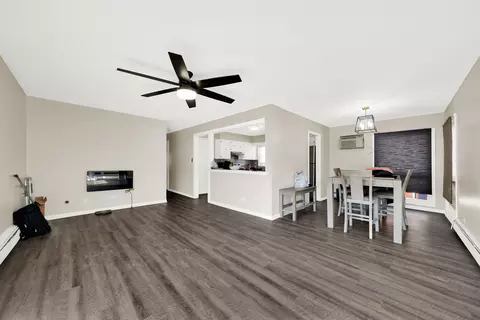 Other - 484 Shenstone Rd, Riverside, IL 60546 photo 2 of 6
