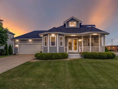 101 Bell Ct, Oswego, IL 60543