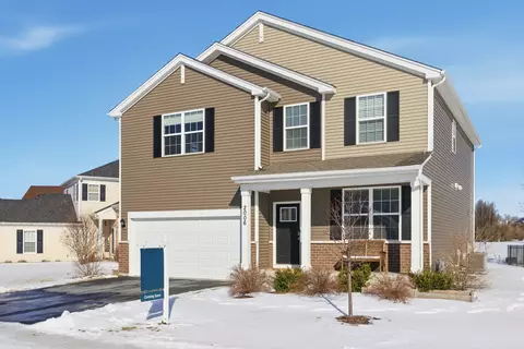 2006 Serenity Ln, Woodstock, IL 60098