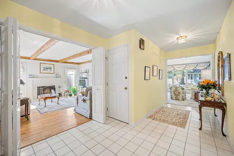 Entry Way - Undisclosed, Wheaton, IL 60189 photo 1 of 1