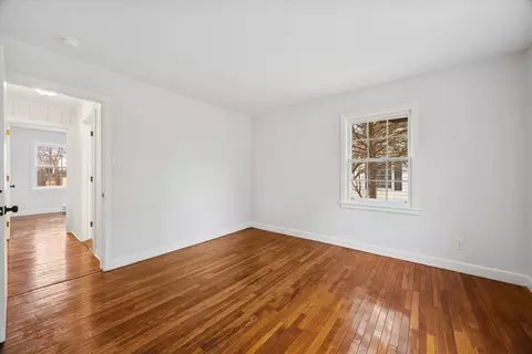 Bedroom - 575 S Wall St, Kankakee, IL 60901 photo 2 of 5