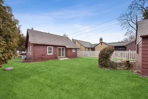 Exterior - 575 S Wall St, Kankakee, IL 60901 photo 7 of 7