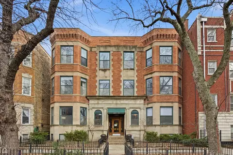 2833 N Burling St #3N, Chicago, IL 60657