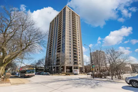 2605 S Indiana Ave #308, Chicago, IL 60616