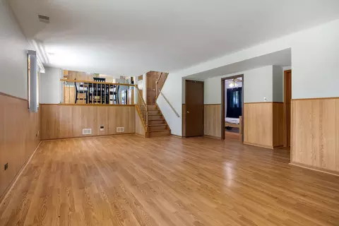 Living - Undisclosed, Mokena, IL 60448 photo 4 of 6