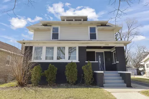 1918 S 9th Ave, Maywood, IL 60153