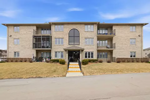 5130 Midlothian #1207, Crestwood, IL 60418