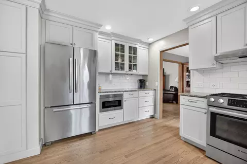 Kitchen - 3615 74th St, Moline, IL 61265 photo 2 of 4