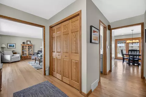 Entry Way - 3615 74th St, Moline, IL 61265 photo 2 of 3