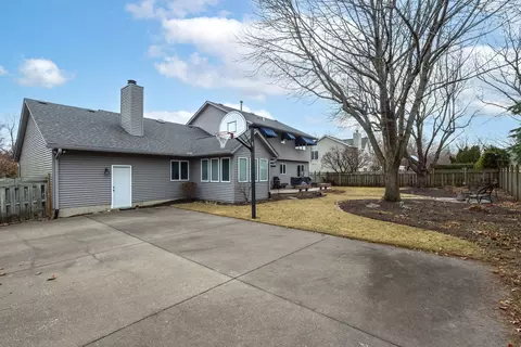 Exterior - 3615 74th St, Moline, IL 61265 photo 8 of 8