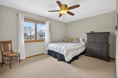 Bedroom - 3615 74th St, Moline, IL 61265 photo 3 of 7