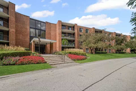 1615 E Central Rd #417C, Arlington Heights, IL 60005