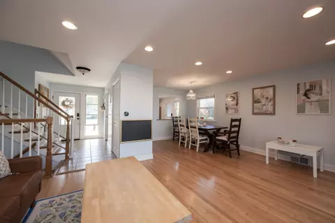 950 Brookside Ln, Deerfield, IL 60015 photo 9